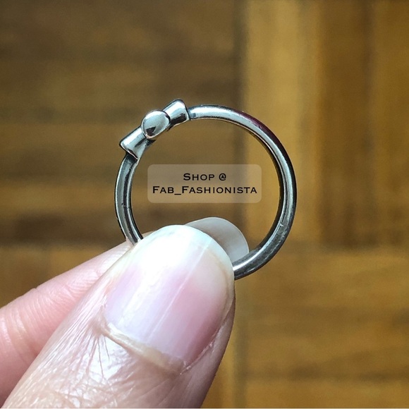 James Avery Retired St Teresa Cross Ring size 6 - Picture 3 of 9